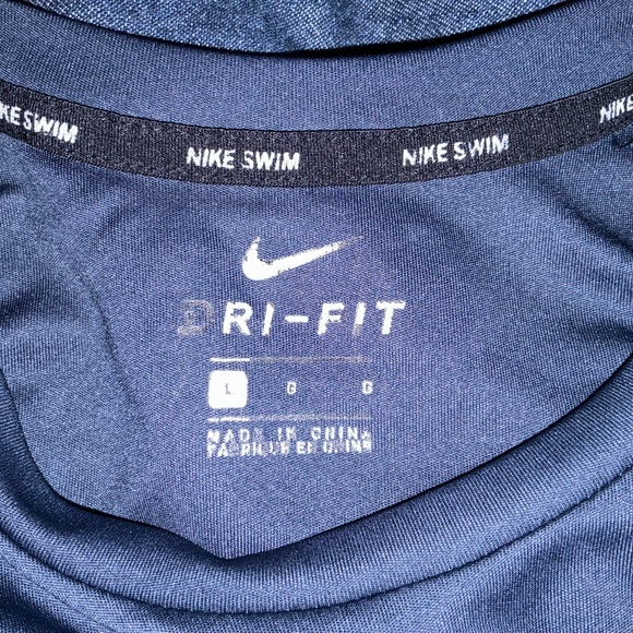 Nike Swim Shirt - Picture 3 of 5